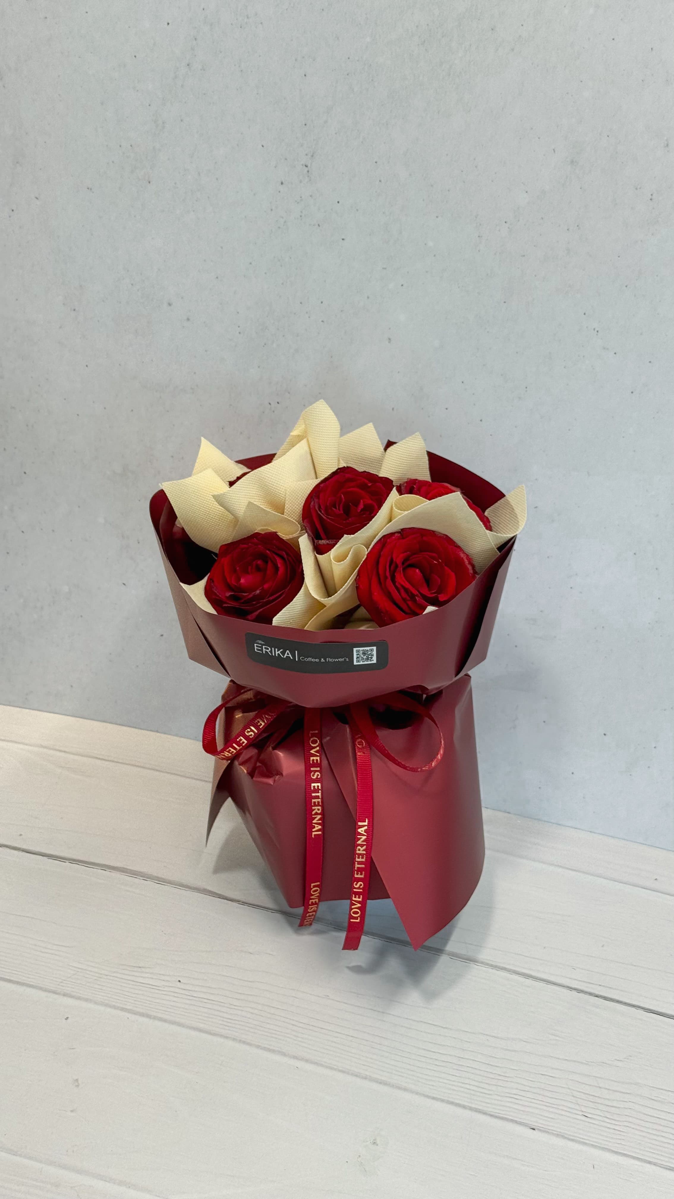 بوکت مینیمال رز