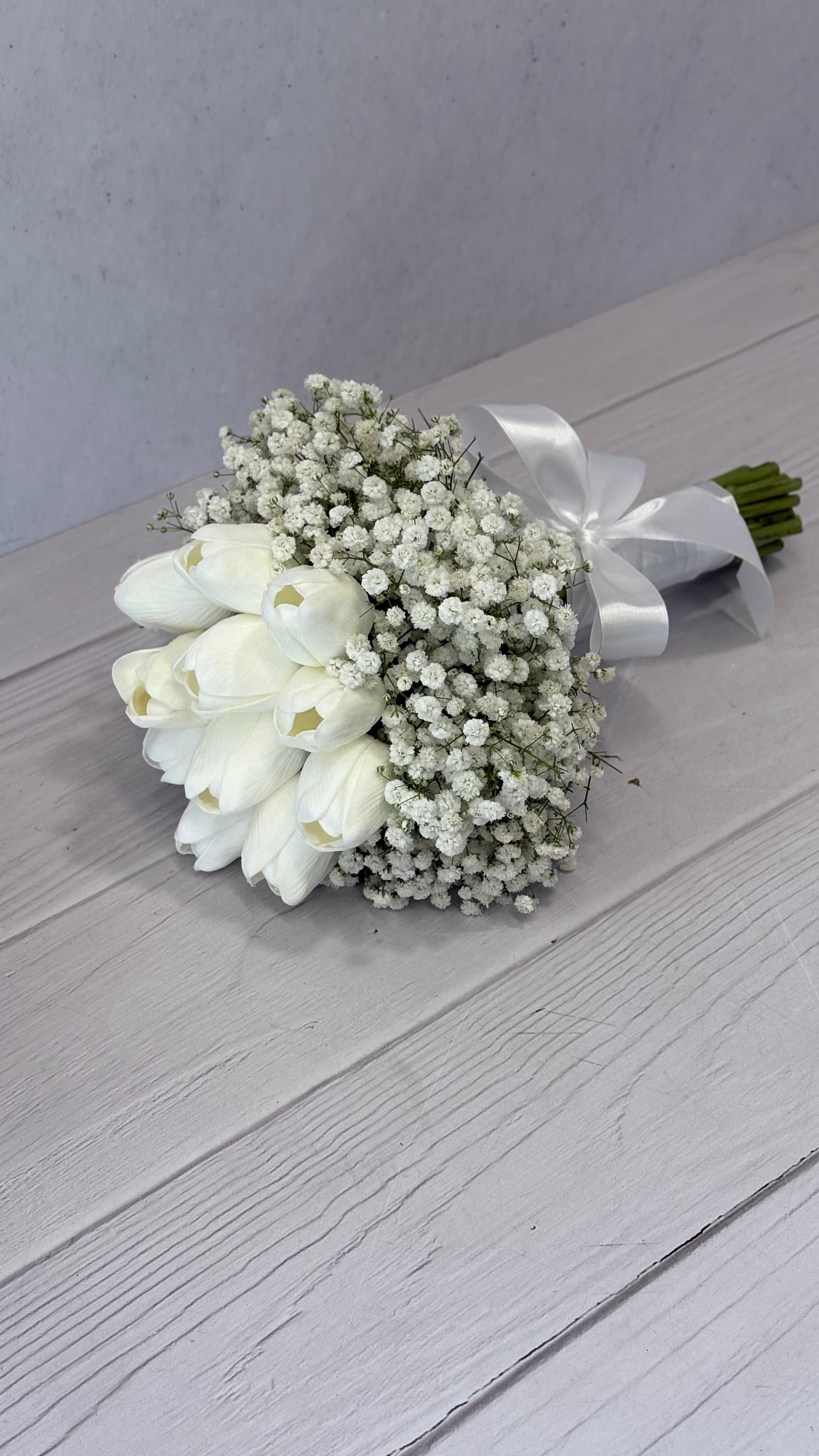 دسته گل عروس لاله لمسی و عروس