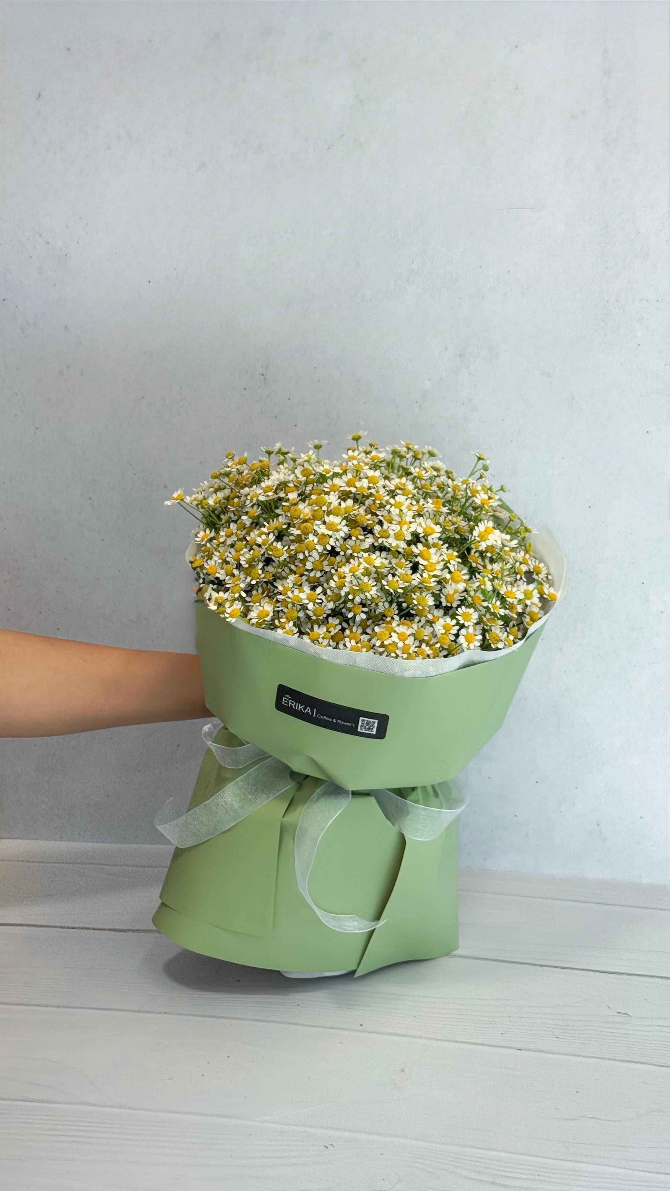 دسته گل مینیمال بابونه